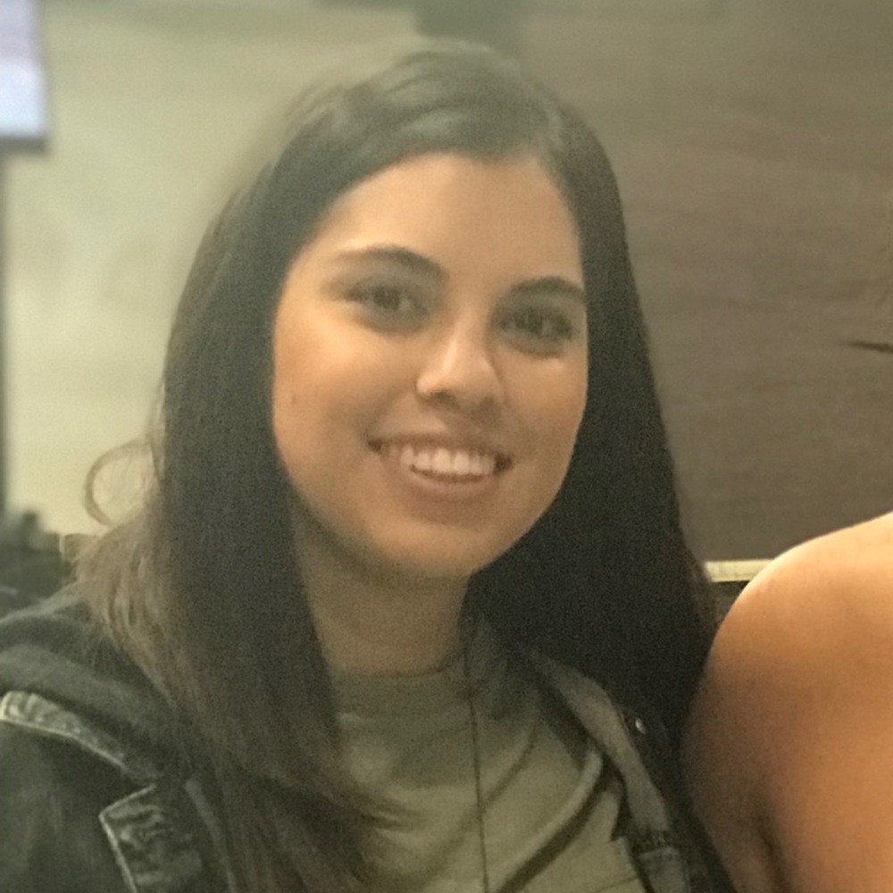 Meet your Posher, Lauren